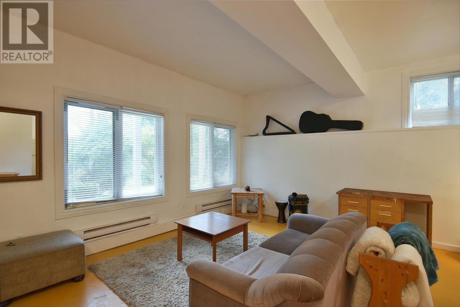 5055 Parkview Road, Madeira Park, British Columbia  V0N 2H0 - Photo 21 - R2825130
