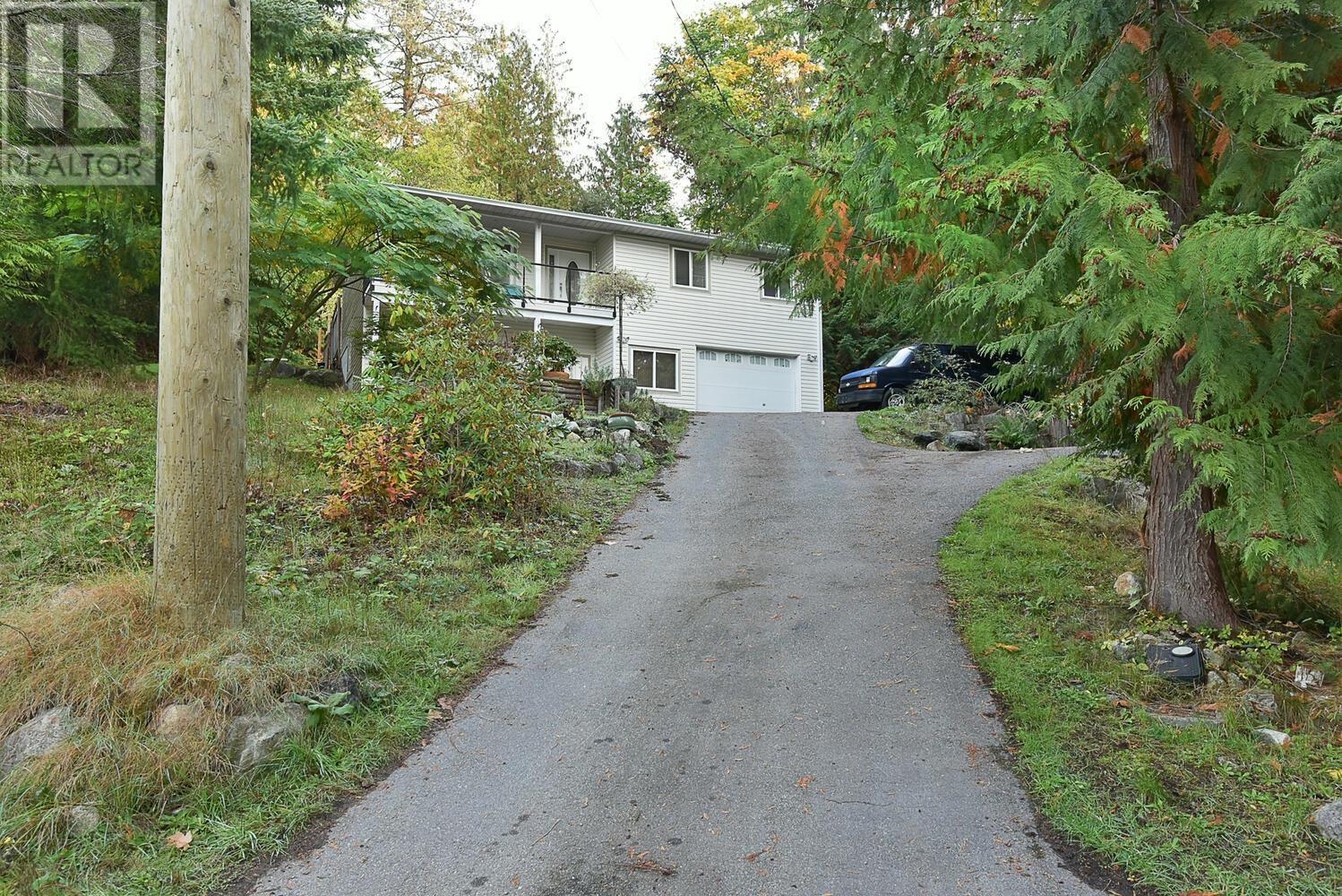 5055 Parkview Road, Madeira Park, British Columbia  V0N 2H0 - Photo 23 - R2825130