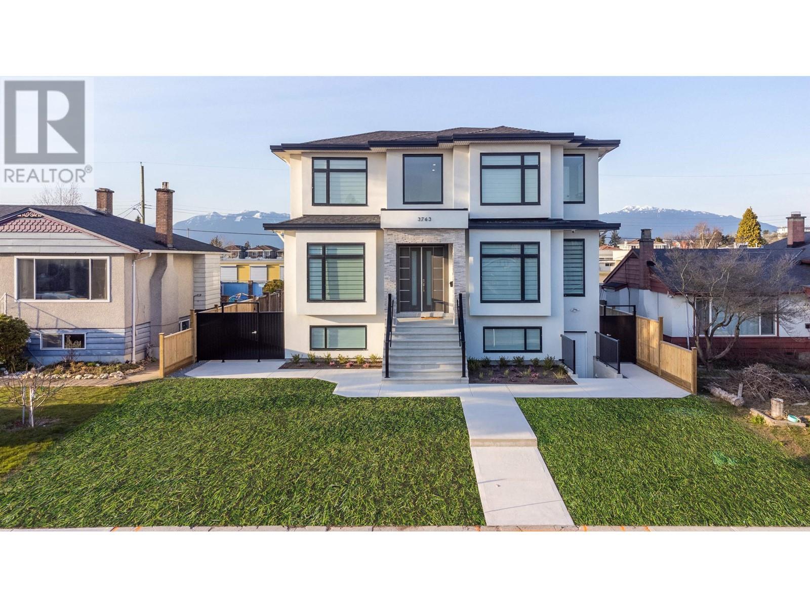 3763 Fir Street, Burnaby, British Columbia  V5G 2A4 - Photo 2 - R2825191