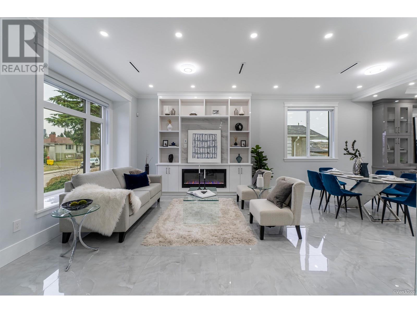 3763 Fir Street, Burnaby, British Columbia  V5G 2A4 - Photo 3 - R2825191