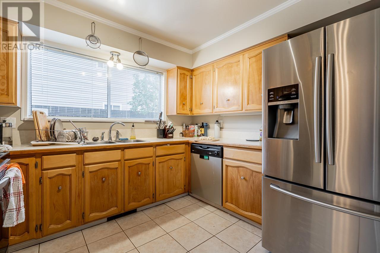 11678 212 Street, Maple Ridge, British Columbia  V2X 4Z5 - Photo 13 - R2825192