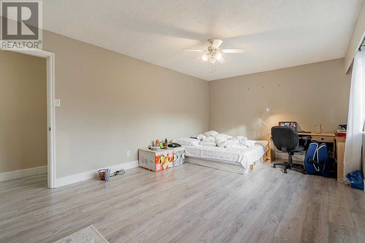 11678 212 Street, Maple Ridge, British Columbia  V2X 4Z5 - Photo 16 - R2825192