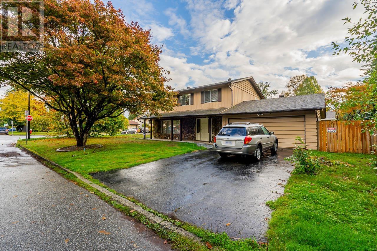 11678 212 Street, Maple Ridge, British Columbia  V2X 4Z5 - Photo 3 - R2825192