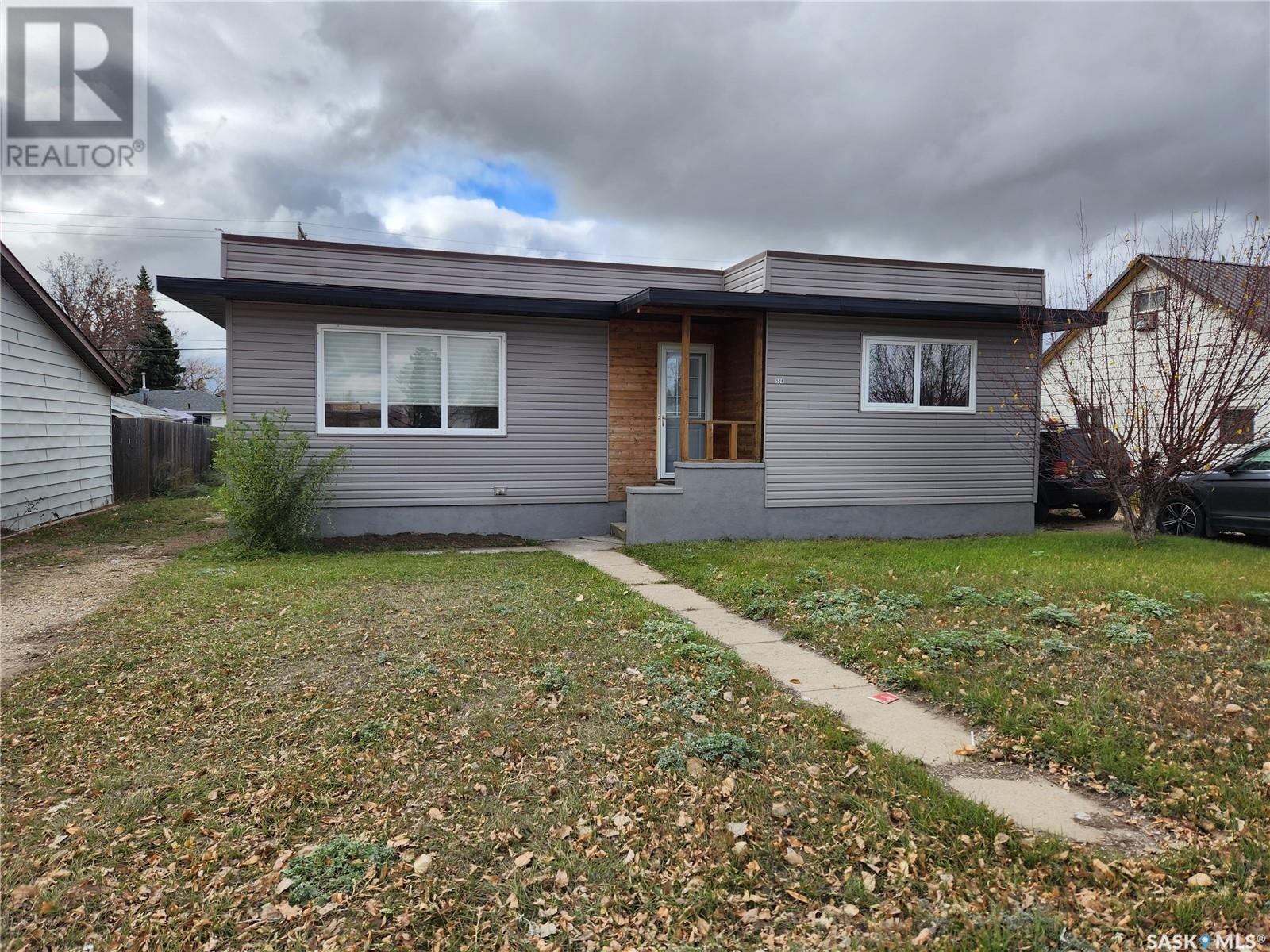 526 Fourth STREET, estevan, Saskatchewan