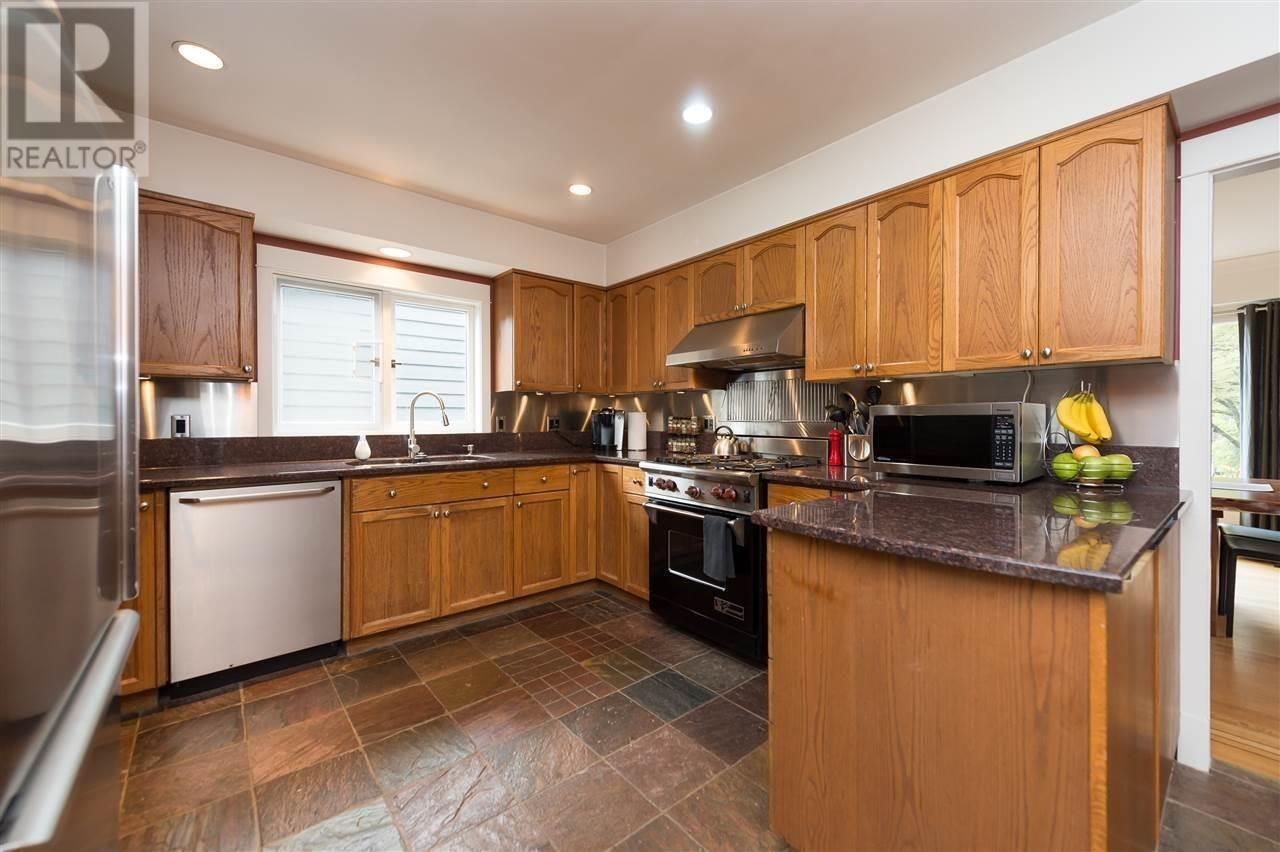6222 Mccleery Street, Vancouver, British Columbia  V6N 1G4 - Photo 2 - R2824637