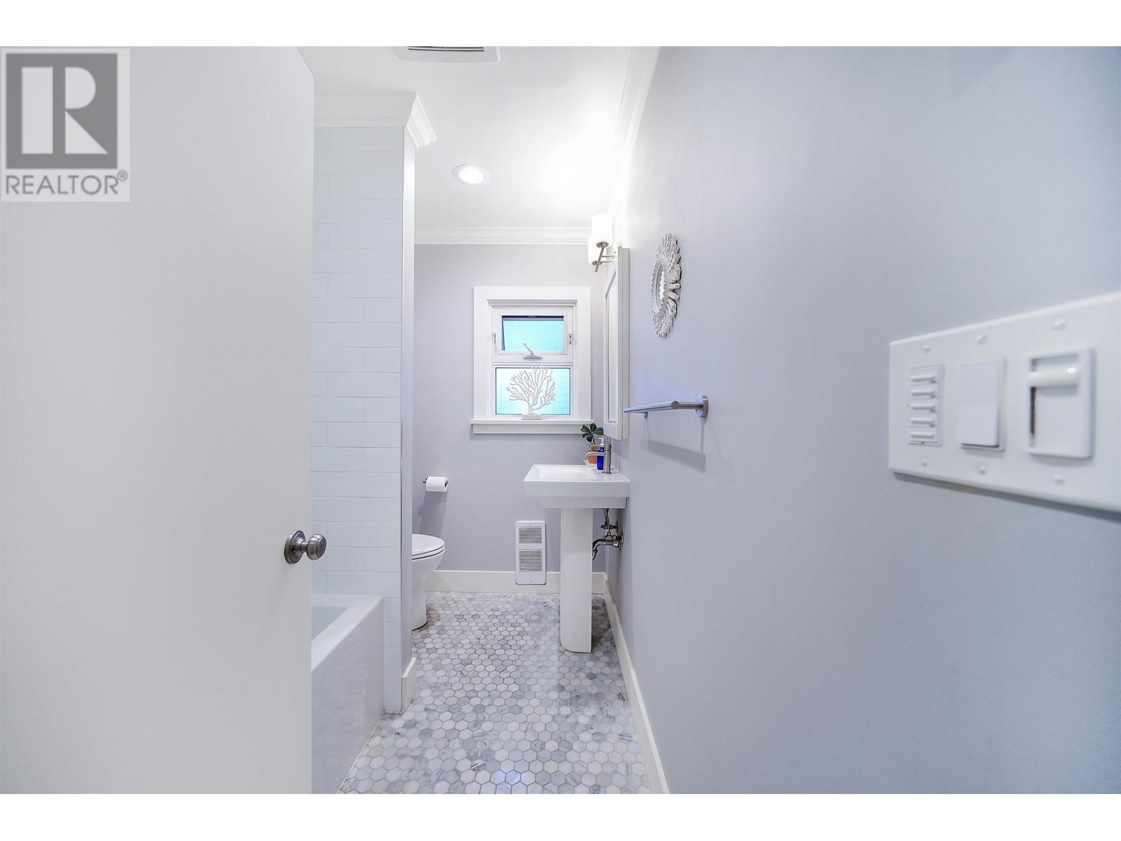 461 E 22nd Avenue, Vancouver, British Columbia  V5V 1T9 - Photo 14 - R2824917