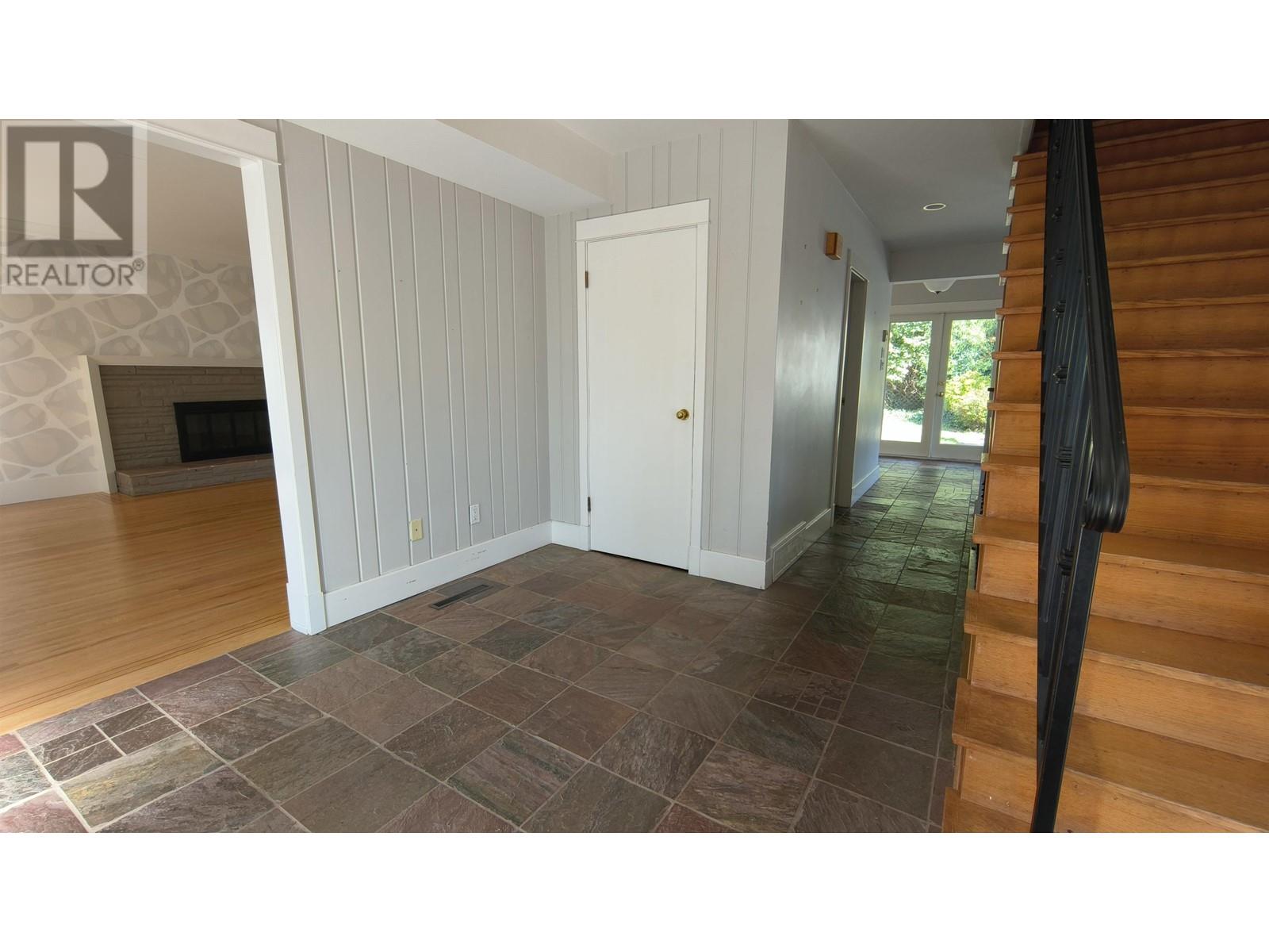 6222 Mccleery Street, Vancouver, British Columbia  V6N 1G4 - Photo 14 - R2824637