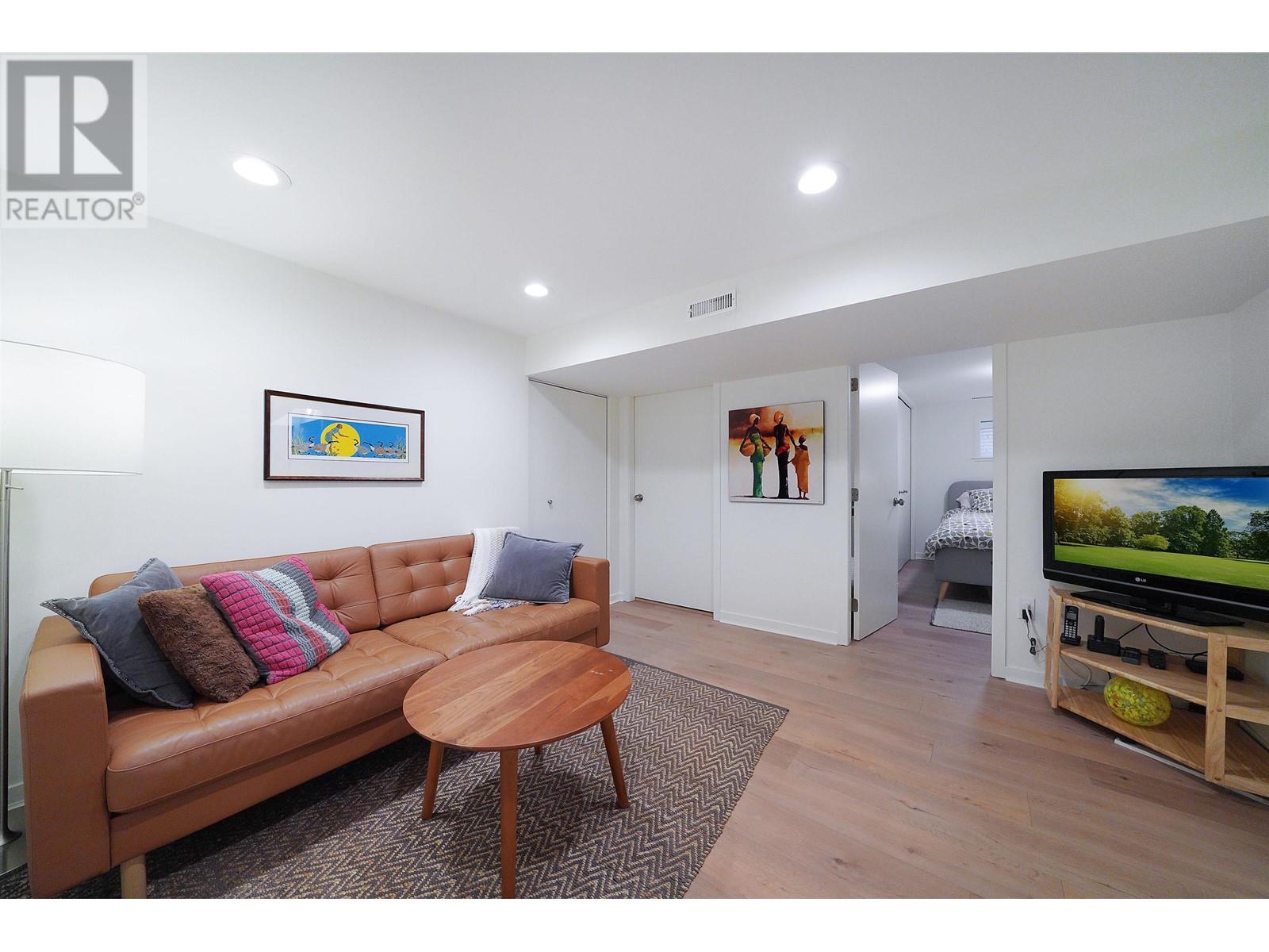 461 E 22nd Avenue, Vancouver, British Columbia  V5V 1T9 - Photo 25 - R2824917