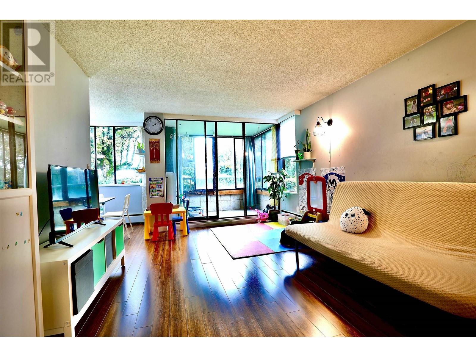 102 740 Hamilton Street, New Westminster, British Columbia  V3M 5T7 - Photo 4 - R2823226