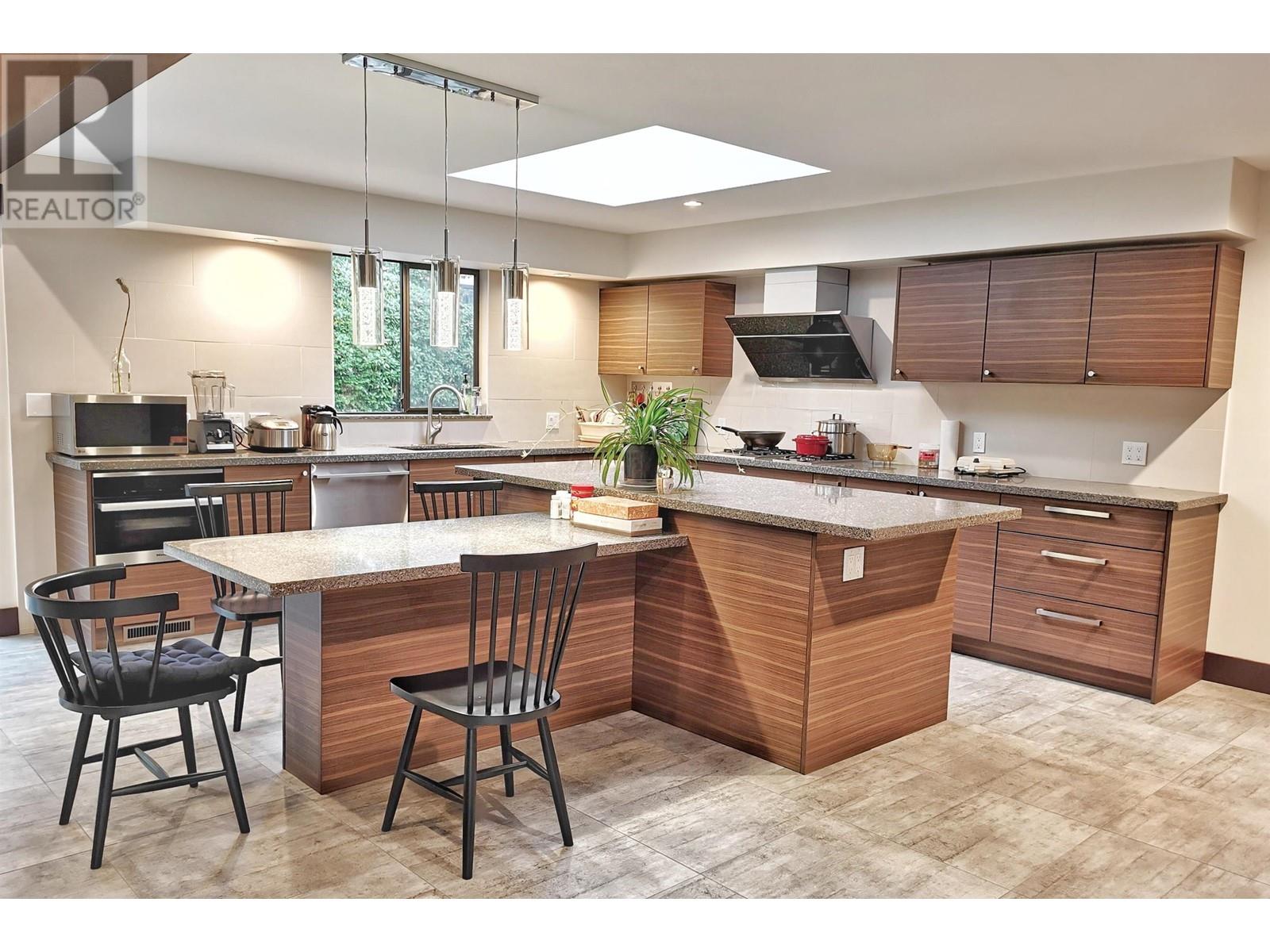 3545 W 50th Avenue, Vancouver, British Columbia  V6N 3V3 - Photo 5 - R2824762