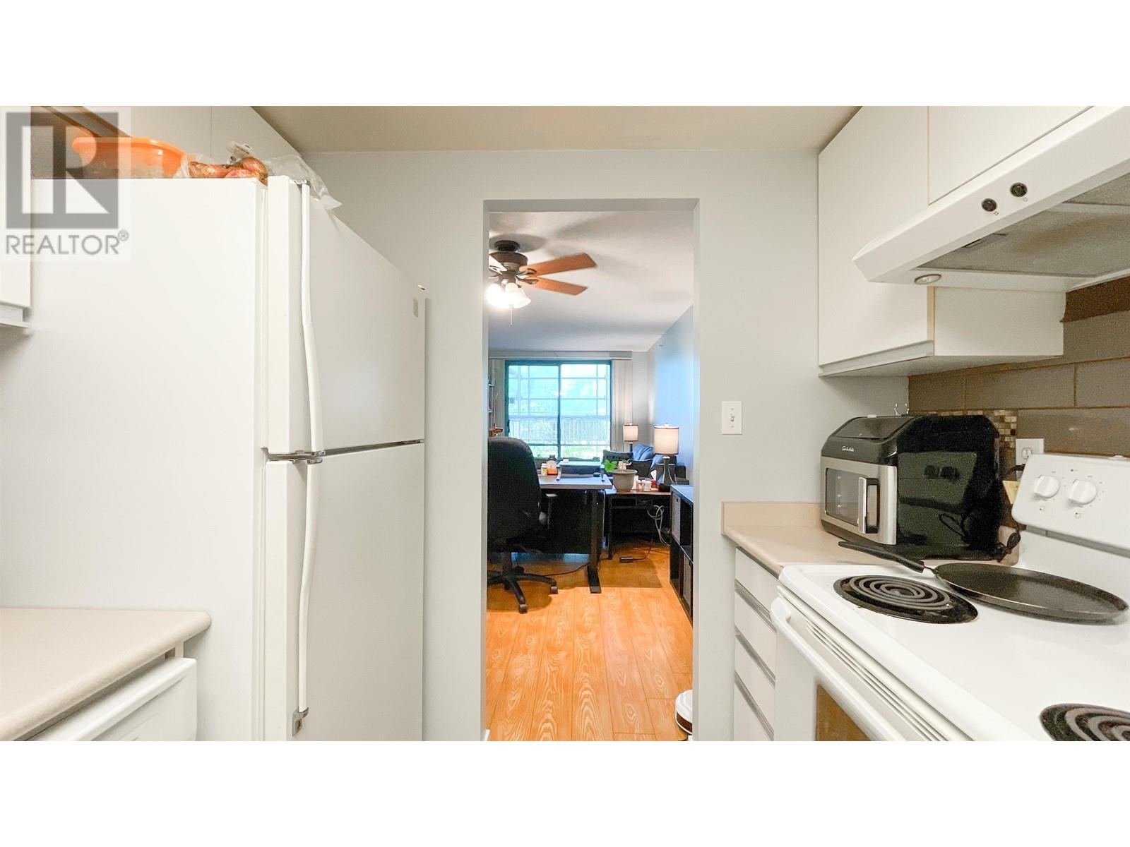 104 2468 E Broadway, Vancouver, British Columbia  V5M 4V1 - Photo 13 - R2825213