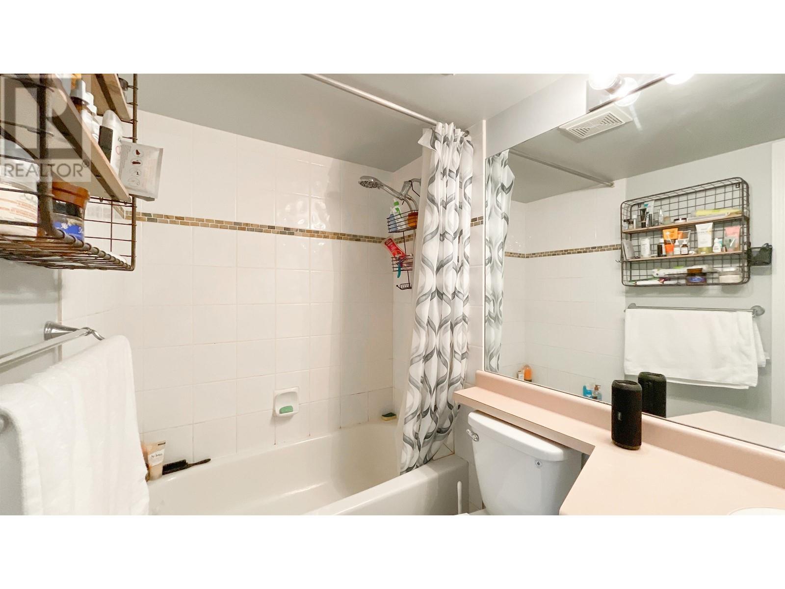 104 2468 E Broadway, Vancouver, British Columbia  V5M 4V1 - Photo 18 - R2825213