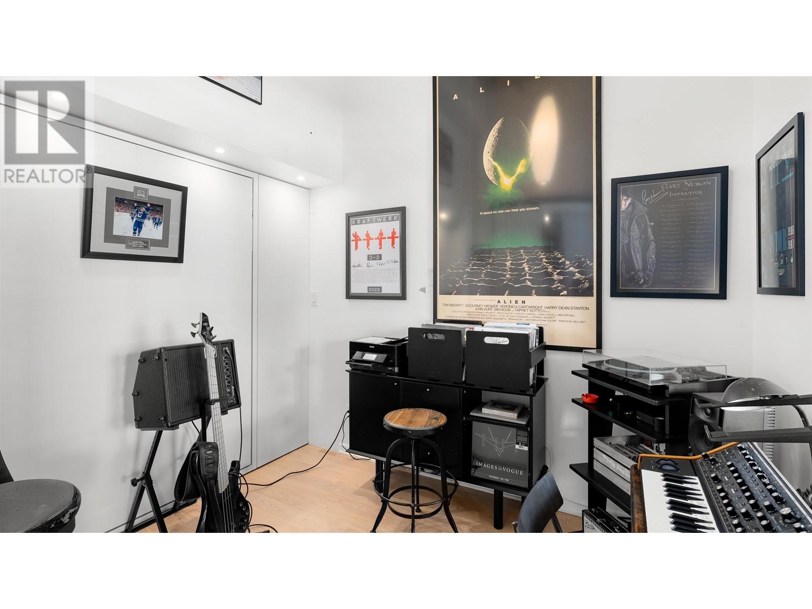 501 546 Beatty Street, Vancouver, British Columbia  V6B 2L3 - Photo 13 - R2825225