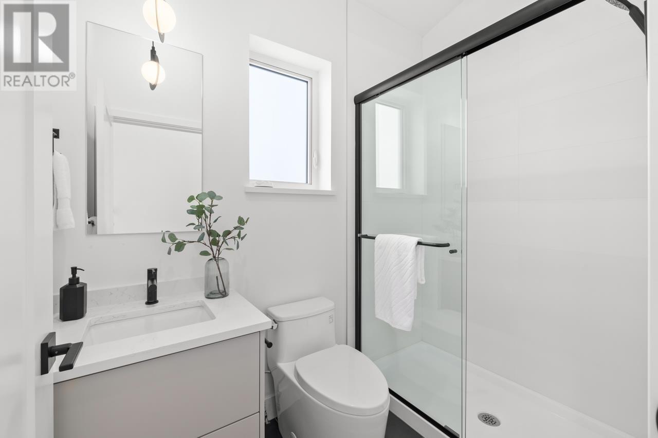 1174 E 26th Avenue, Vancouver, British Columbia  V5V 2J7 - Photo 27 - R2825253