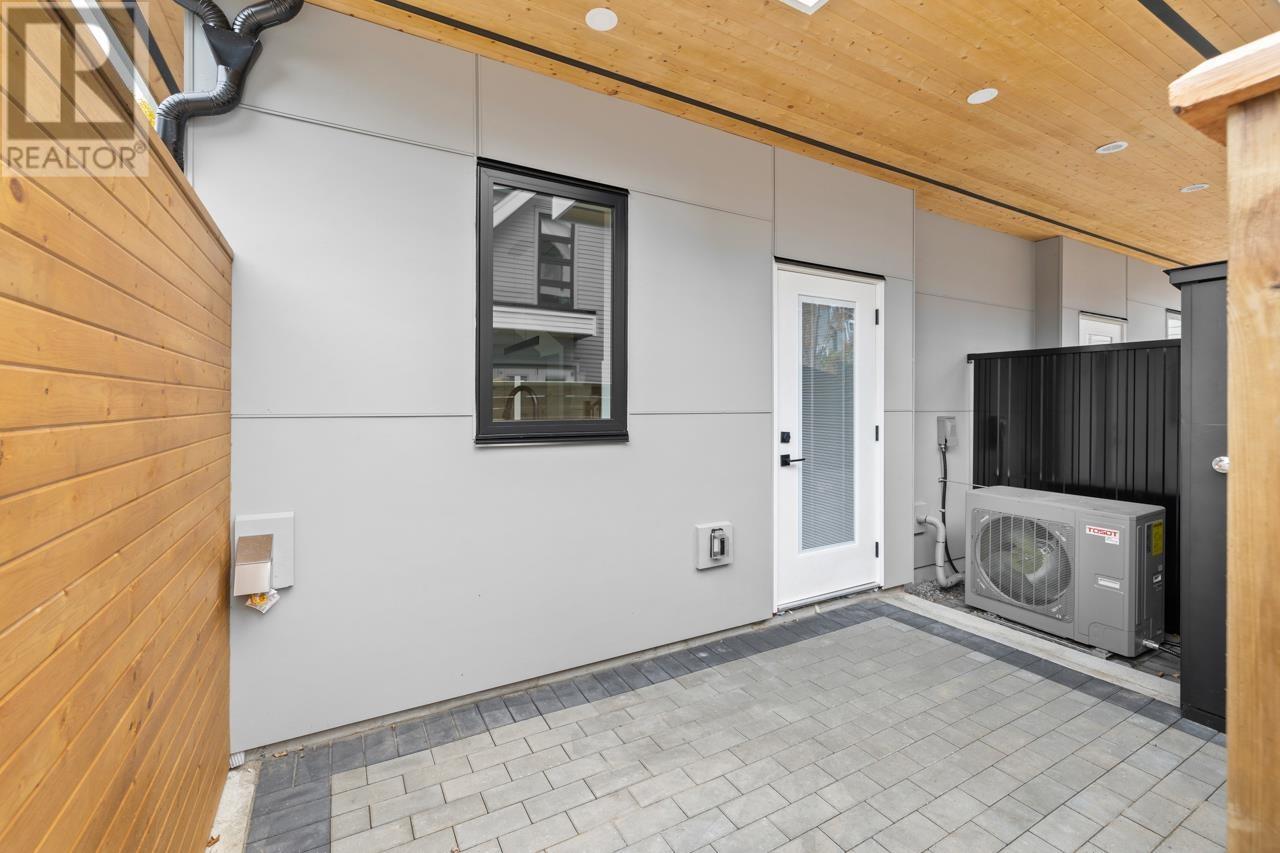 1174 E 26th Avenue, Vancouver, British Columbia  V5V 2J7 - Photo 31 - R2825253