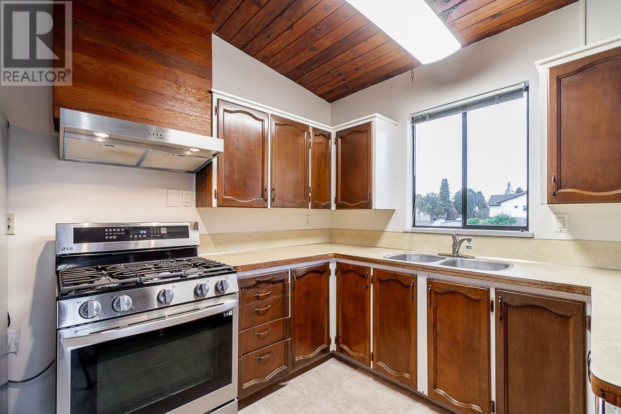 6853 Balmoral Street, Burnaby, British Columbia  V5E 1J2 - Photo 14 - R2825199