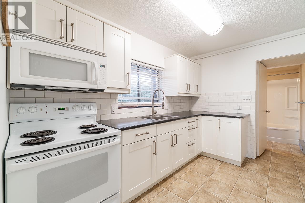 6853 Balmoral Street, Burnaby, British Columbia  V5E 1J2 - Photo 25 - R2825199