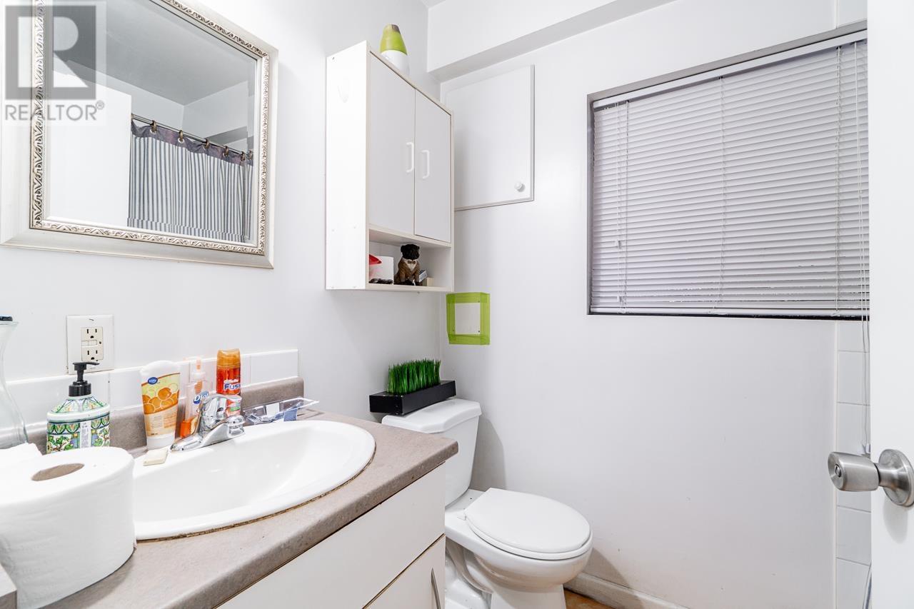 6853 Balmoral Street, Burnaby, British Columbia  V5E 1J2 - Photo 31 - R2825199