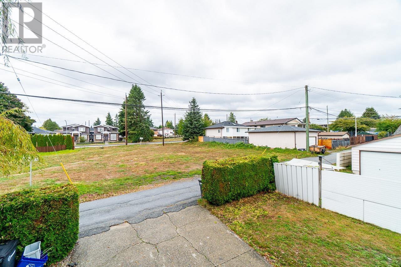6853 Balmoral Street, Burnaby, British Columbia  V5E 1J2 - Photo 37 - R2825199
