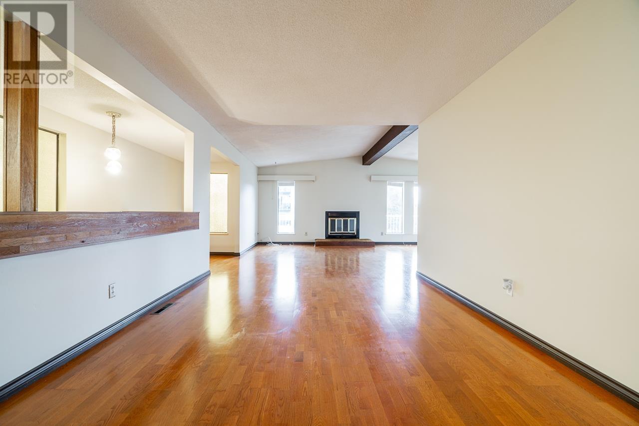 6853 Balmoral Street, Burnaby, British Columbia  V5E 1J2 - Photo 7 - R2825199