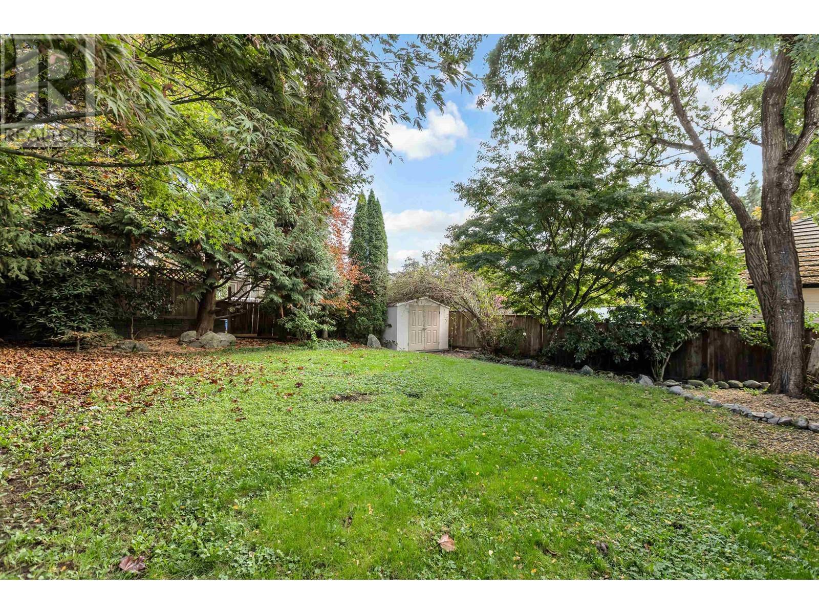 23745 Rock Ridge Drive, Maple Ridge, British Columbia  V4R 2W2 - Photo 36 - R2825202