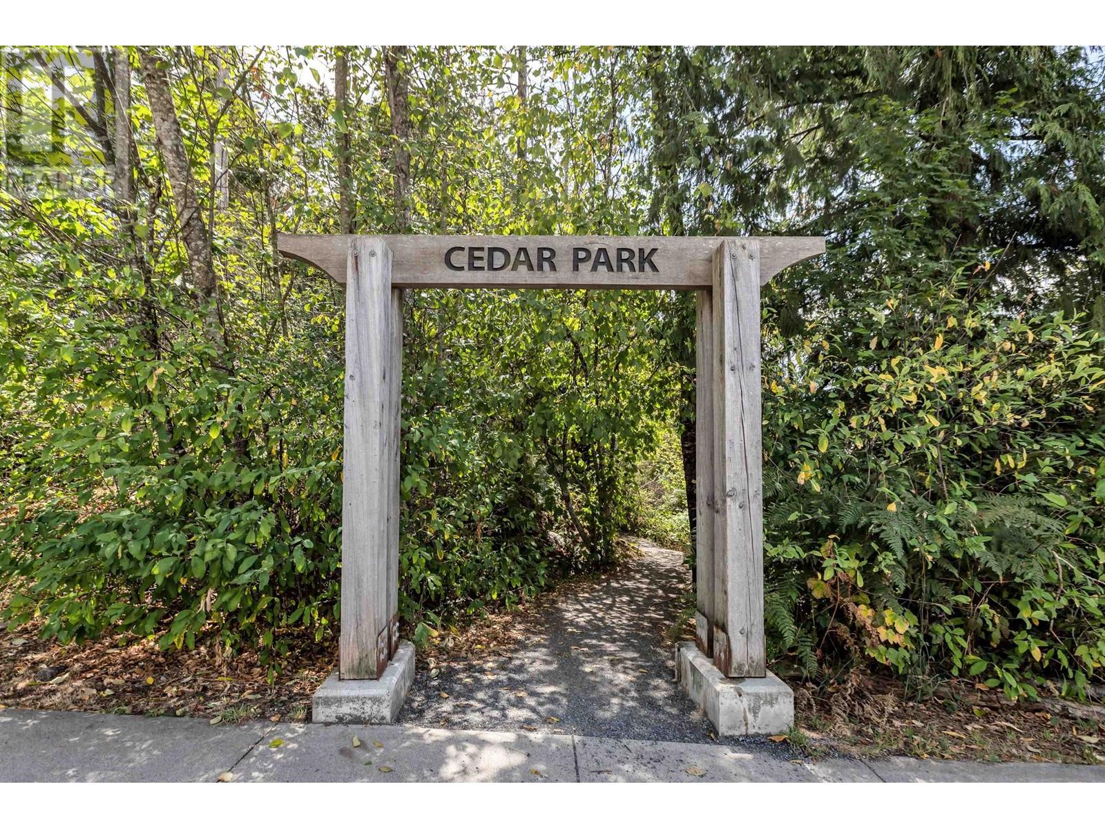 23745 Rock Ridge Drive, Maple Ridge, British Columbia  V4R 2W2 - Photo 39 - R2825202