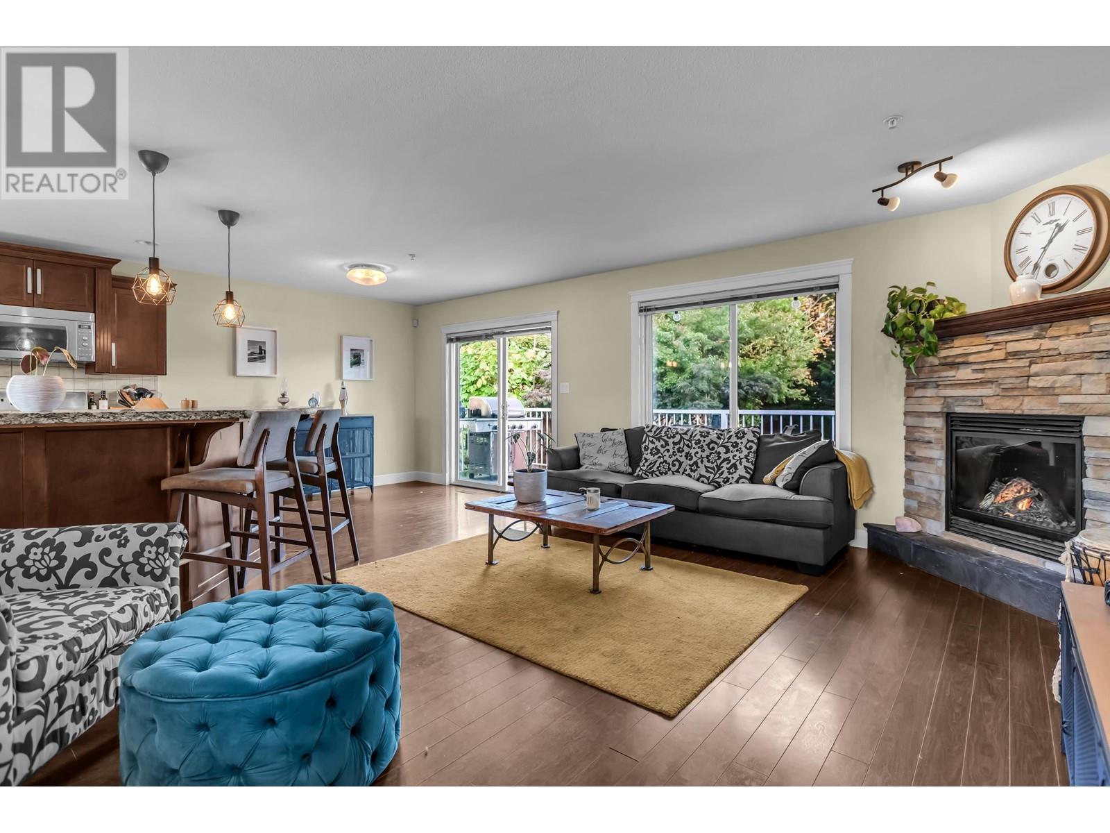 23745 Rock Ridge Drive, Maple Ridge, British Columbia  V4R 2W2 - Photo 6 - R2825202