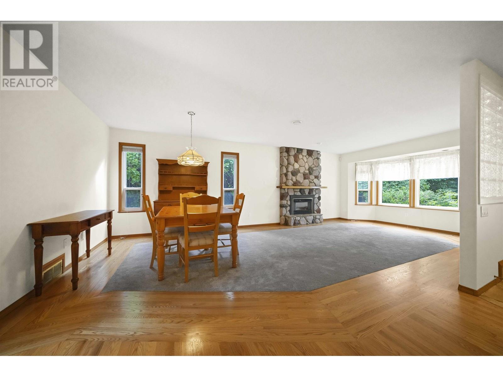 22473 132 Avenue, Maple Ridge, British Columbia  V4R 2P6 - Photo 6 - R2825214
