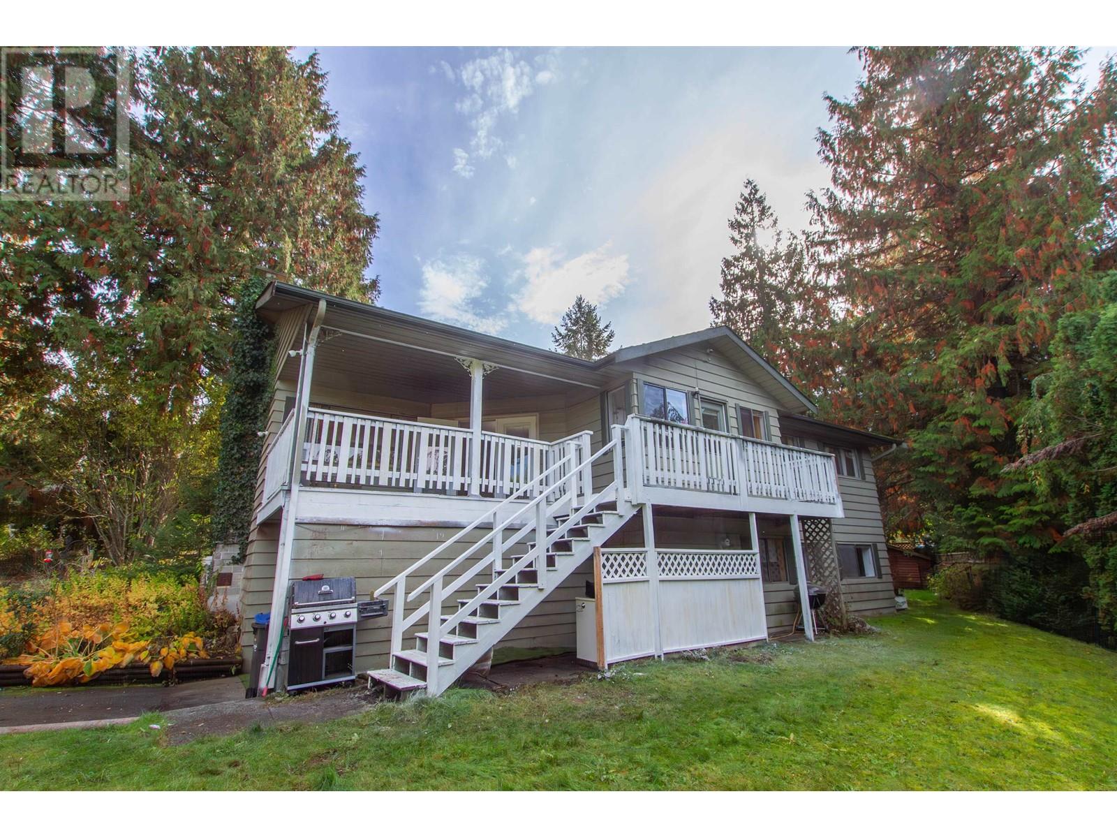 40165 Kintyre Drive, Squamish, British Columbia  V8B 0P1 - Photo 3 - R2825229