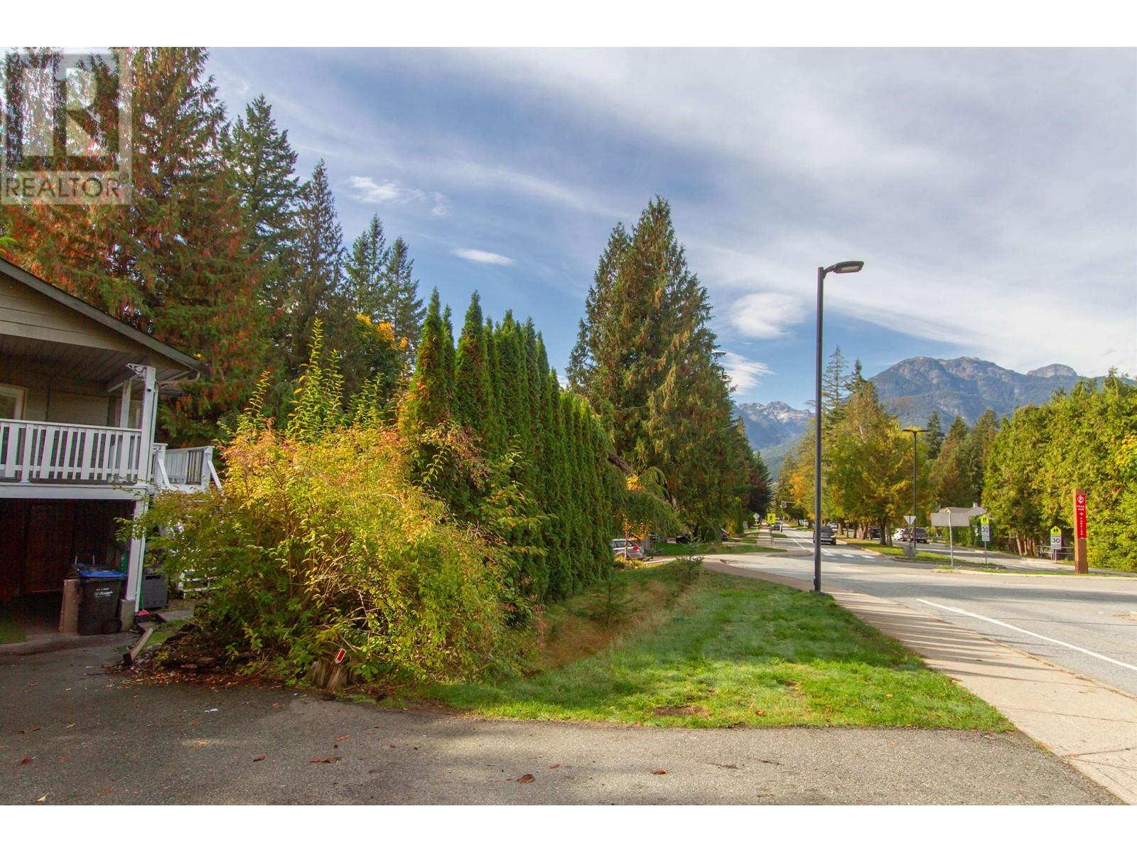 40165 Kintyre Drive, Squamish, British Columbia  V8B 0P1 - Photo 5 - R2825229