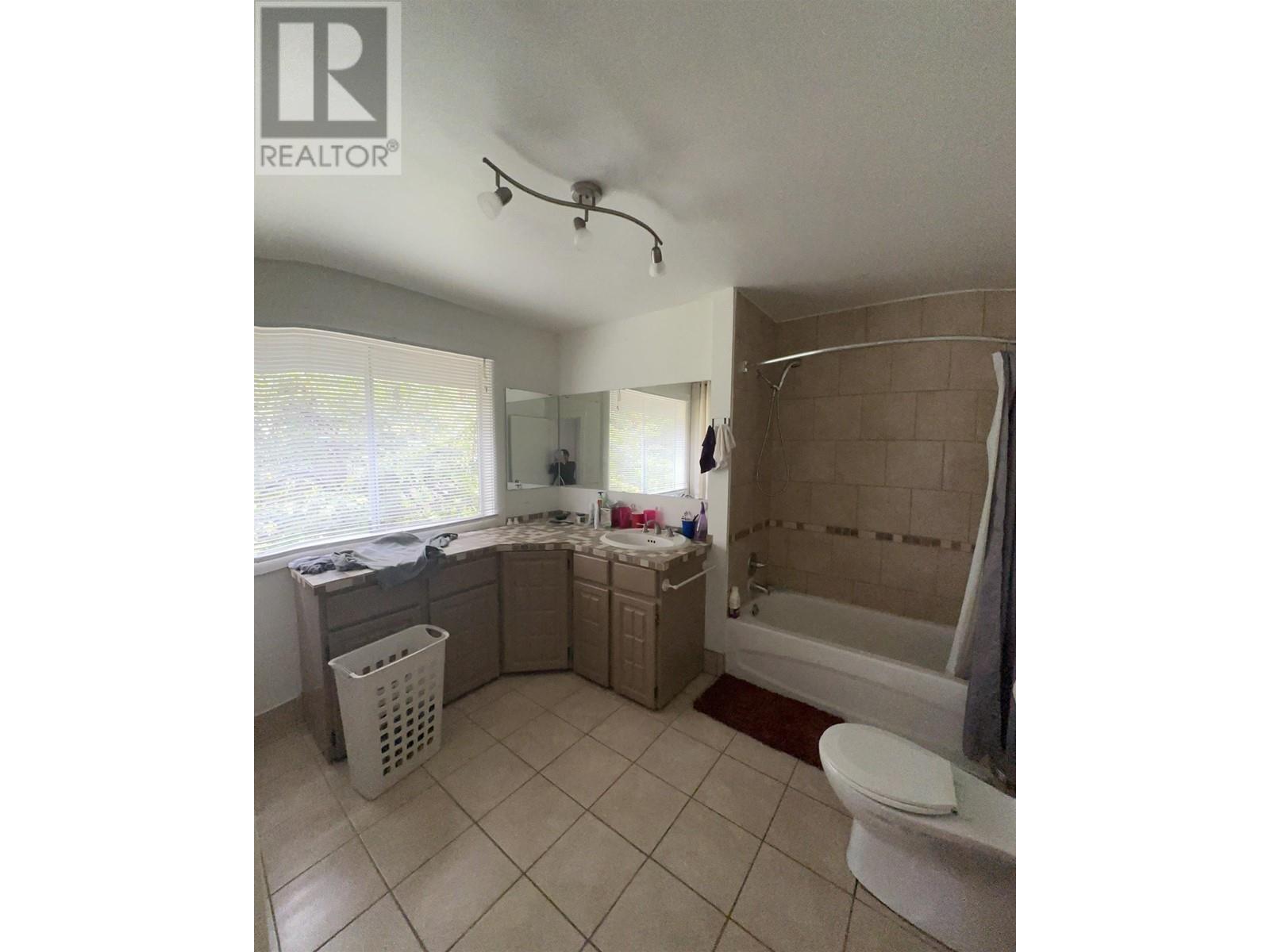 5197 Radcliffe Road, Sechelt, British Columbia  V7Z 0C1 - Photo 18 - R2825235
