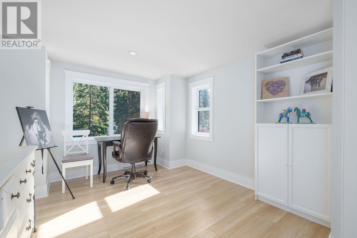 2394 Carmaria Court, North Vancouver, British Columbia  V7J 3M4 - Photo 15 - R2825236