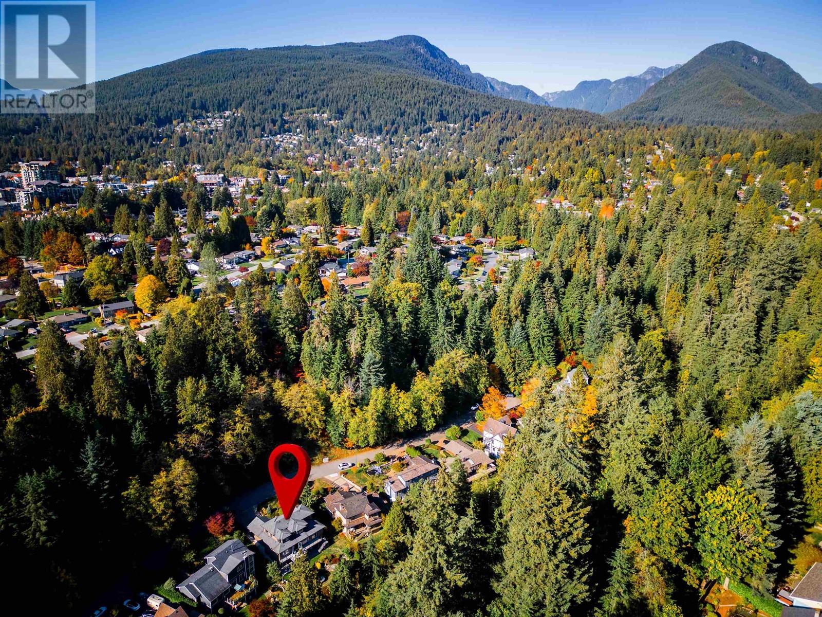 2394 Carmaria Court, North Vancouver, British Columbia  V7J 3M4 - Photo 34 - R2825236