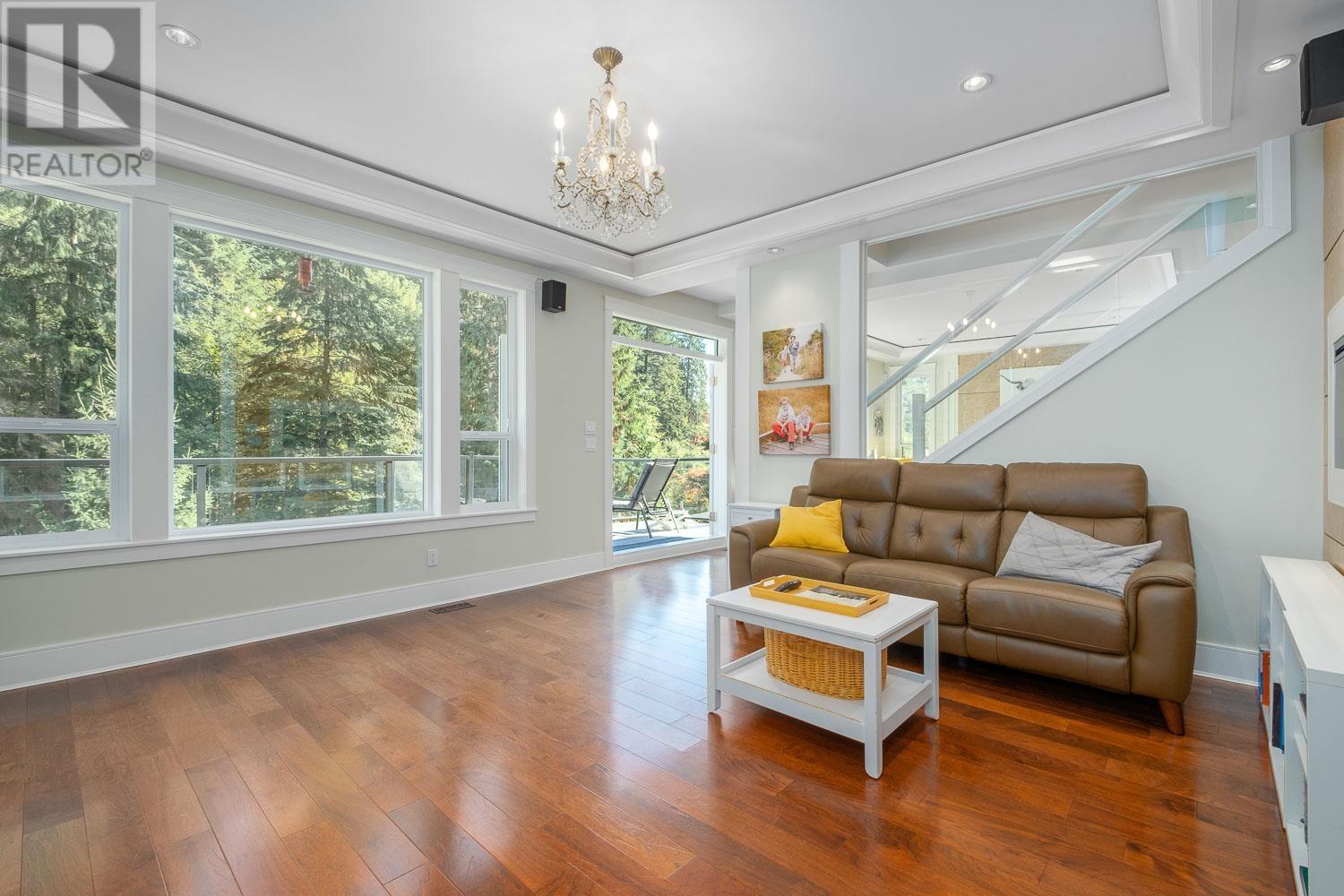 2394 Carmaria Court, North Vancouver, British Columbia  V7J 3M4 - Photo 7 - R2825236