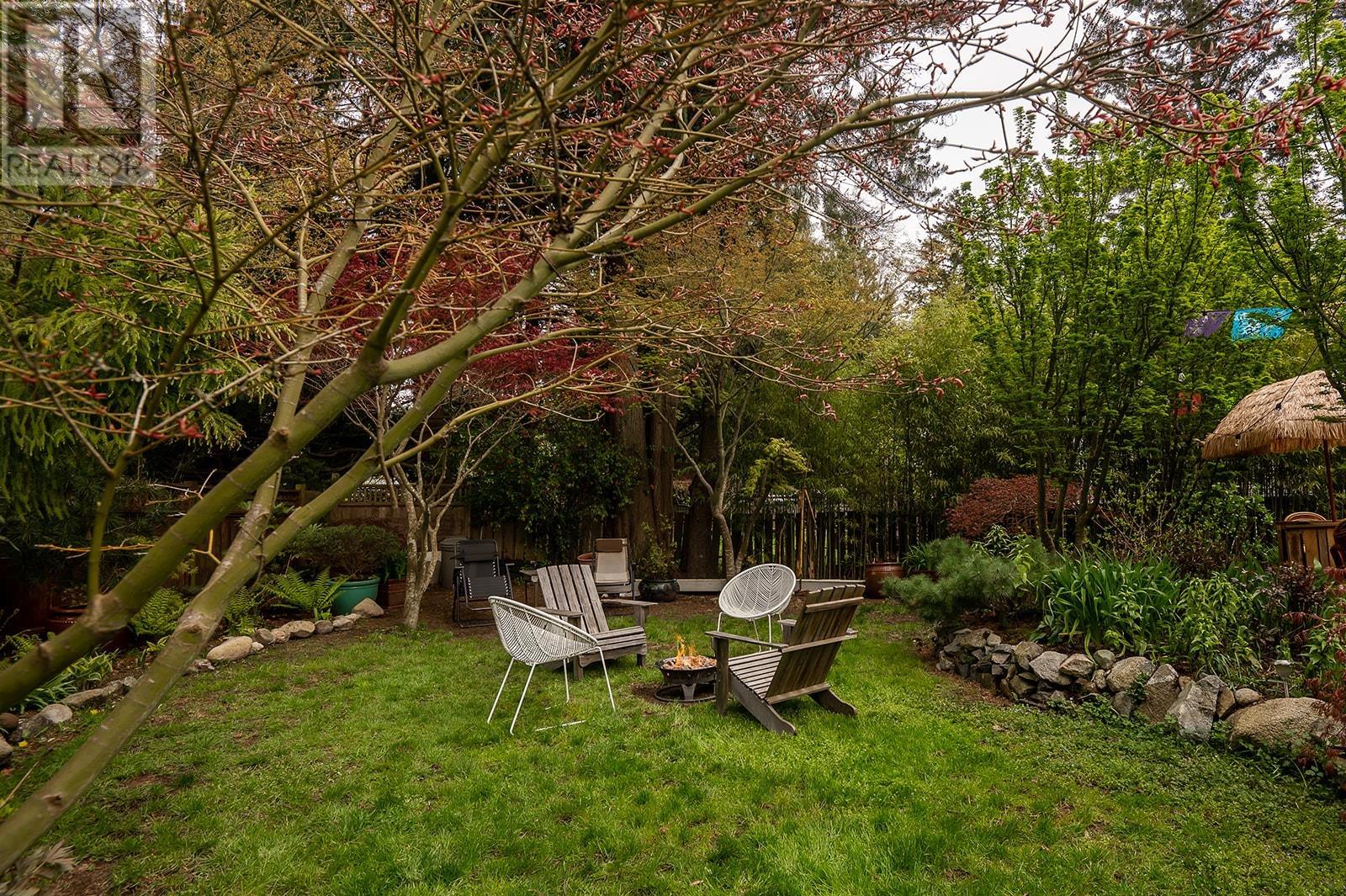 5717 Porpoise Bay Road, Sechelt, British Columbia  V0N 3A0 - Photo 29 - R2825275