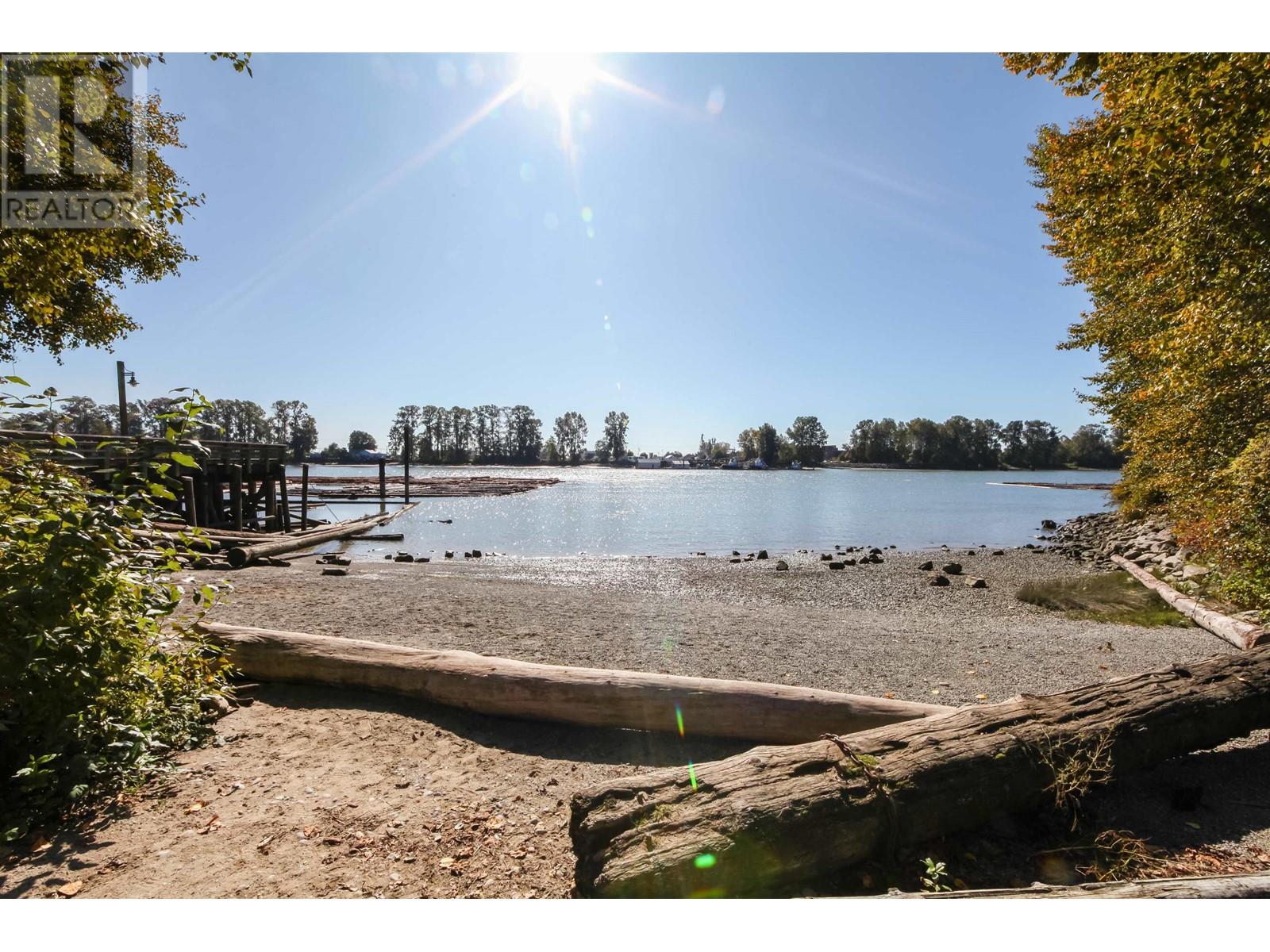 111 3038 E Kent Avenue South, Vancouver, British Columbia  V5S 4V8 - Photo 23 - R2825184