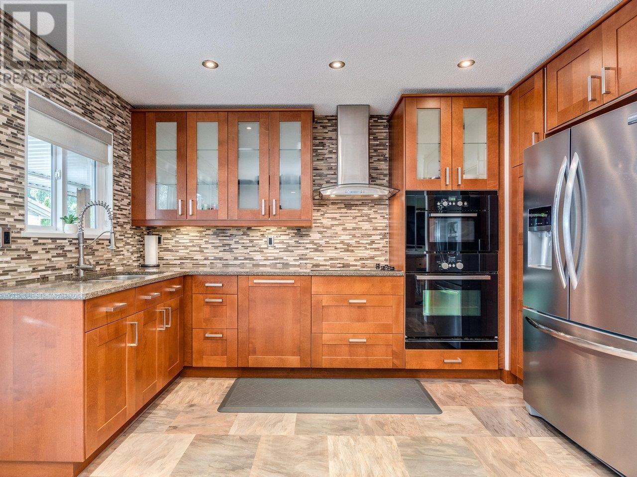 2520 Dewdney Trunk Road, Coquitlam, British Columbia  V3H 2E5 - Photo 10 - R2825273