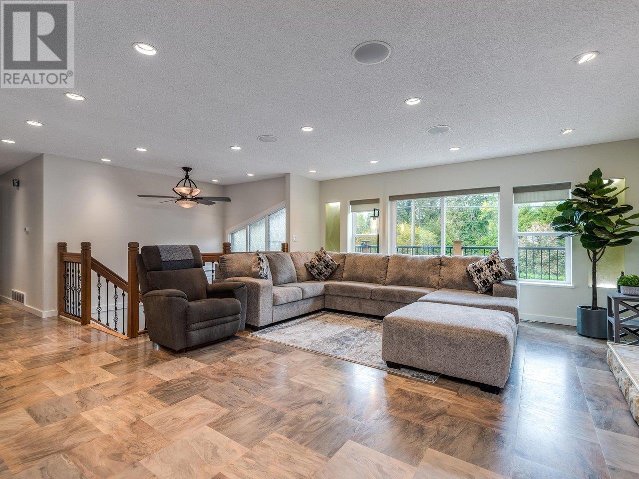 2520 Dewdney Trunk Road, Coquitlam, British Columbia  V3H 2E5 - Photo 4 - R2825273