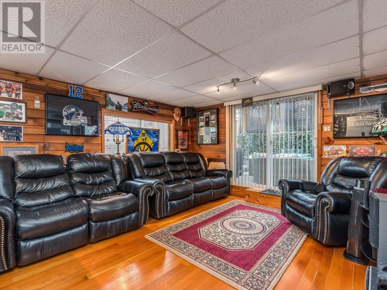 2520 Dewdney Trunk Road, Coquitlam, British Columbia  V3H 2E5 - Photo 33 - R2825273