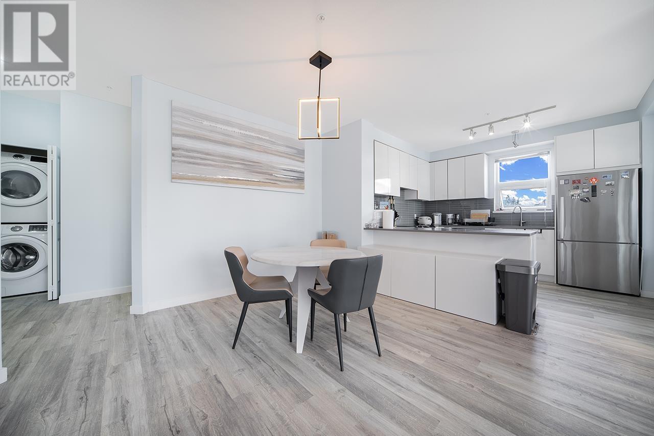 413 9168 SLOPES MEWS, burnaby, British Columbia