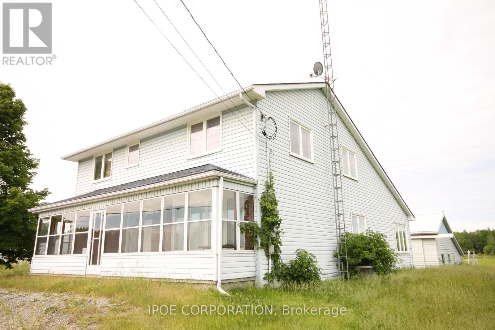 19544 Highway 48 Frwy W, East Gwillimbury, Ontario  L0G 1M0 - Photo 2 - N7223340