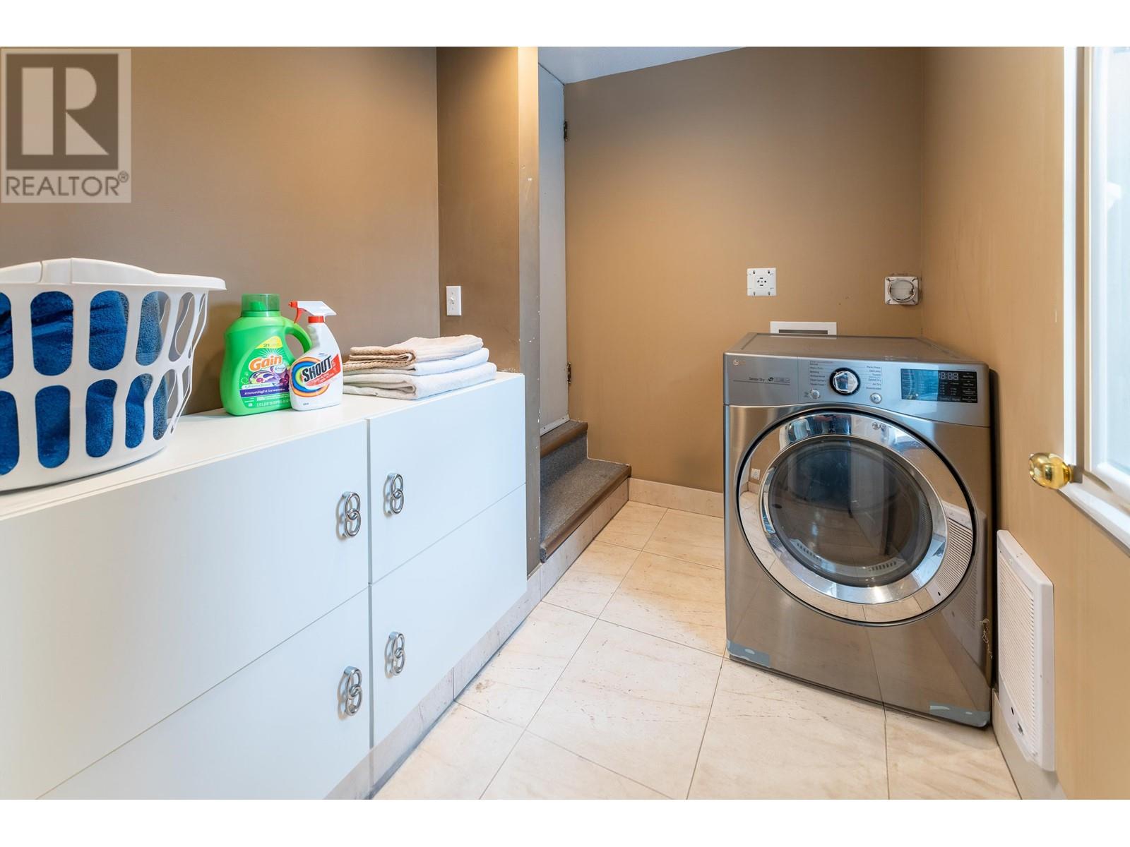1680 Coquitlam Avenue, Port Coquitlam, British Columbia  V3B 1H7 - Photo 13 - R2819322