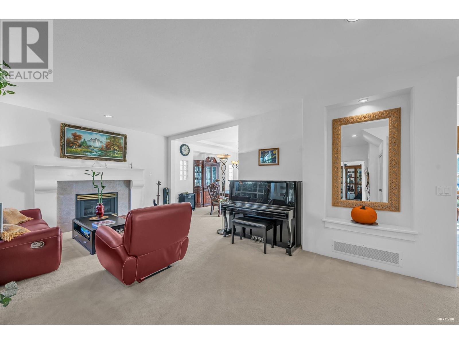 3088 Cardinal Court, Coquitlam, British Columbia  V3E 3C4 - Photo 14 - R2824014