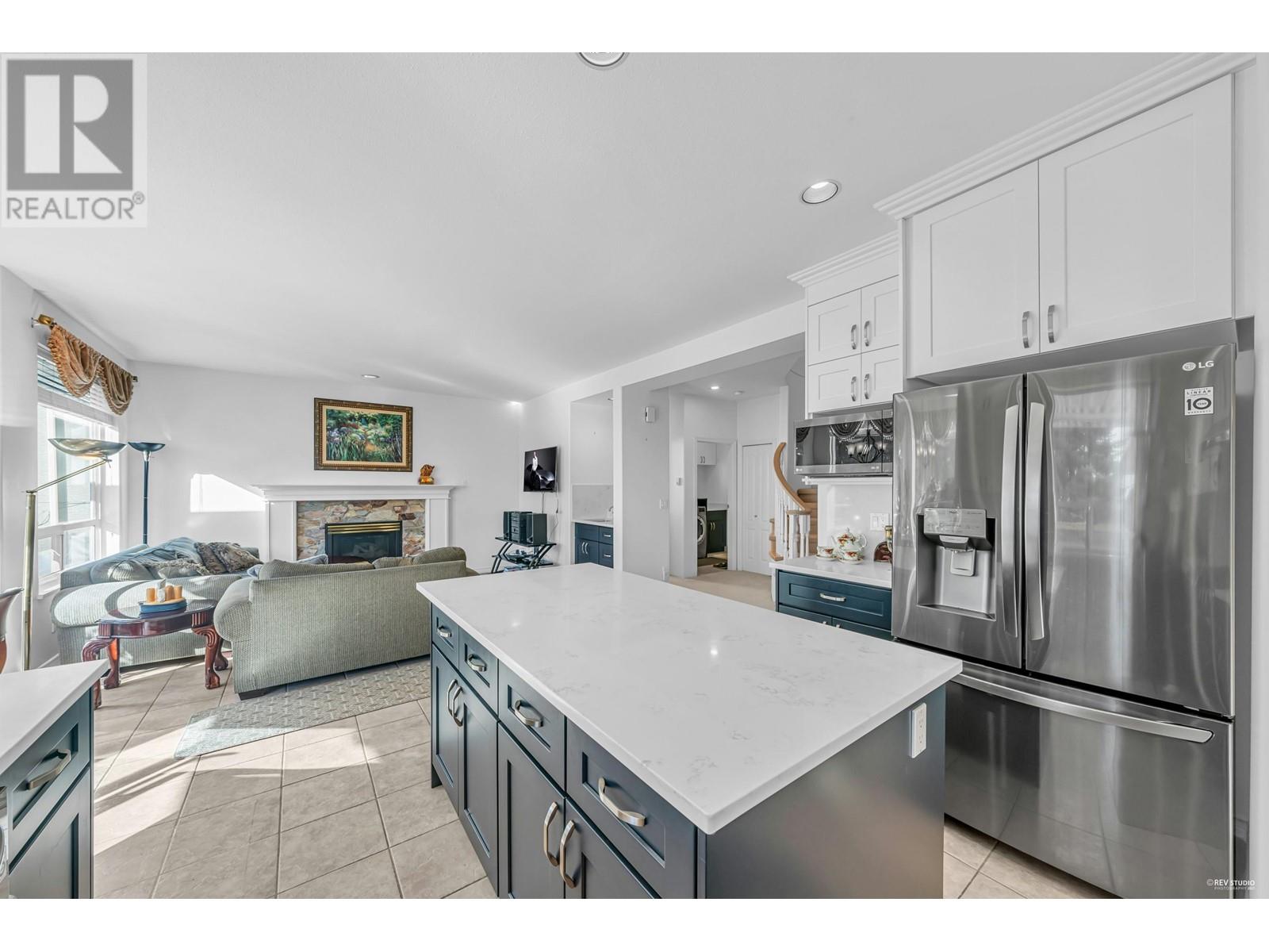 3088 Cardinal Court, Coquitlam, British Columbia  V3E 3C4 - Photo 21 - R2824014