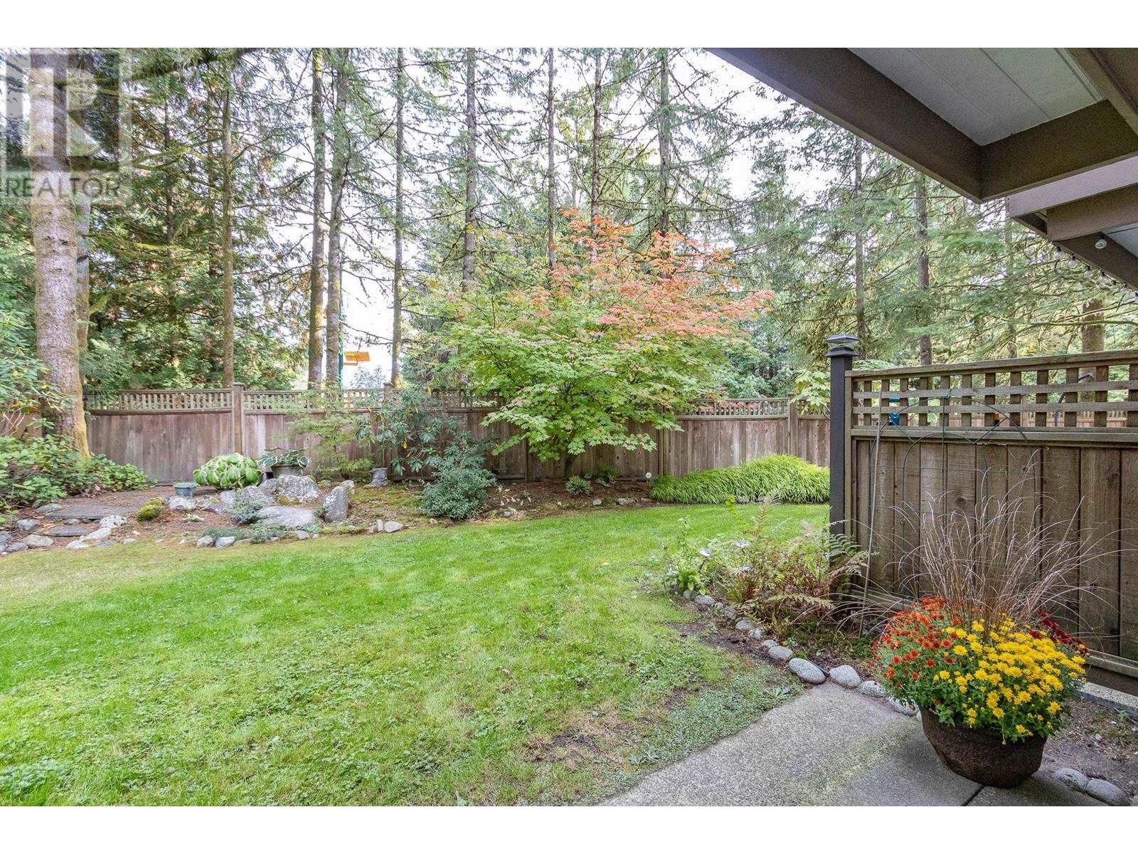 4 3939 Indian River Drive, North Vancouver, British Columbia  V7G 2P5 - Photo 28 - R2823550
