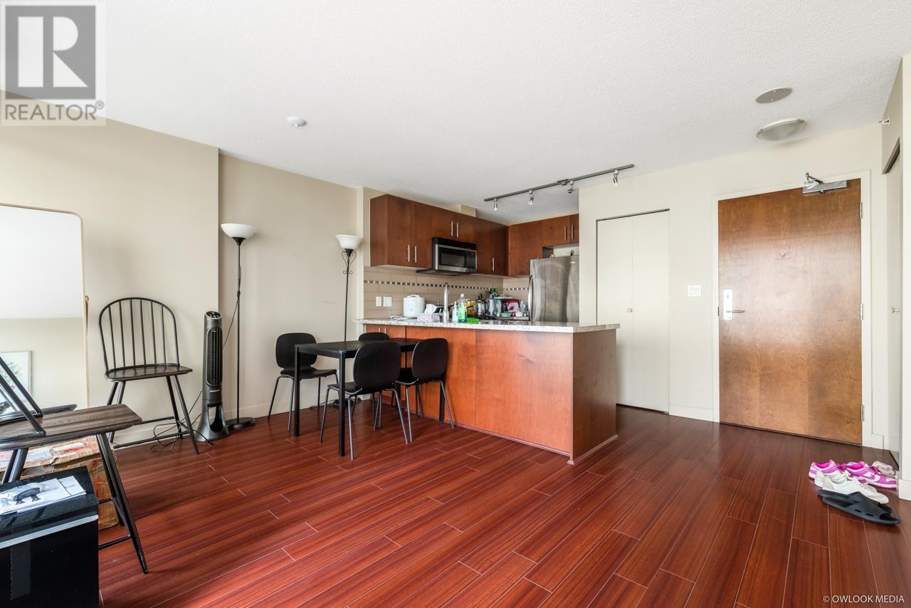 606 8280 Lansdowne Road, Richmond, British Columbia  V6X 0B2 - Photo 8 - R2821728