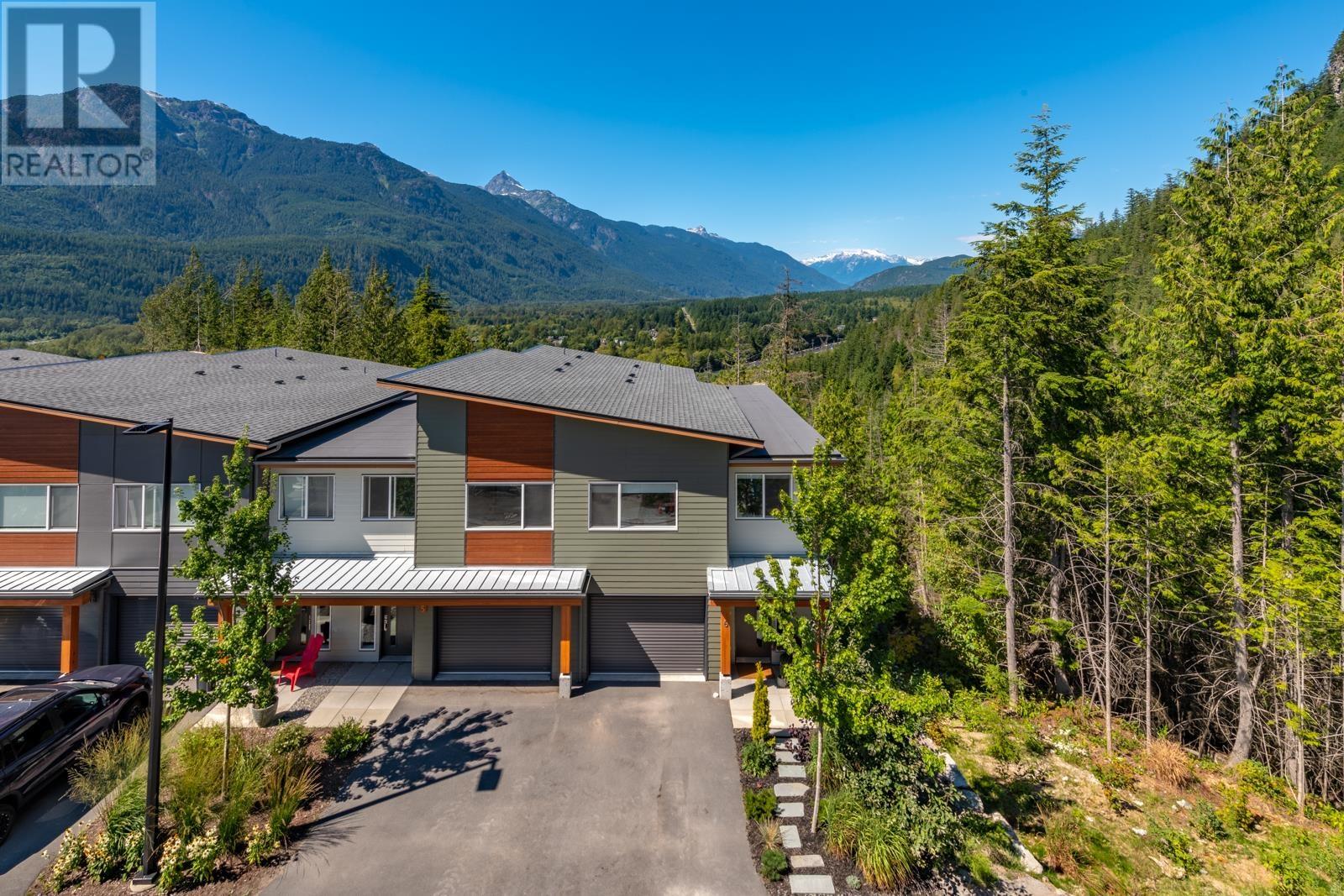 5 41360 Skyridge Place, Squamish, British Columbia  V8B 0Y6 - Photo 2 - R2825292