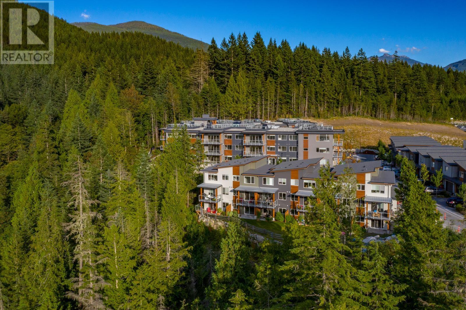 5 41360 Skyridge Place, Squamish, British Columbia  V8B 0Y6 - Photo 4 - R2825292