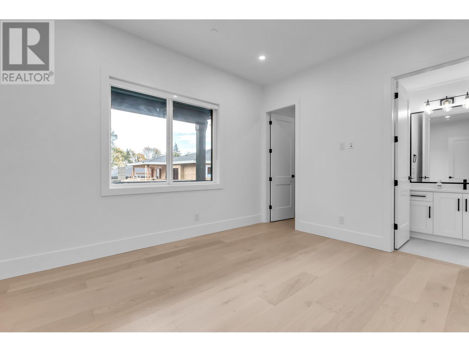 23718 132 Avenue, Maple Ridge, British Columbia  V4R 2S5 - Photo 17 - R2825295