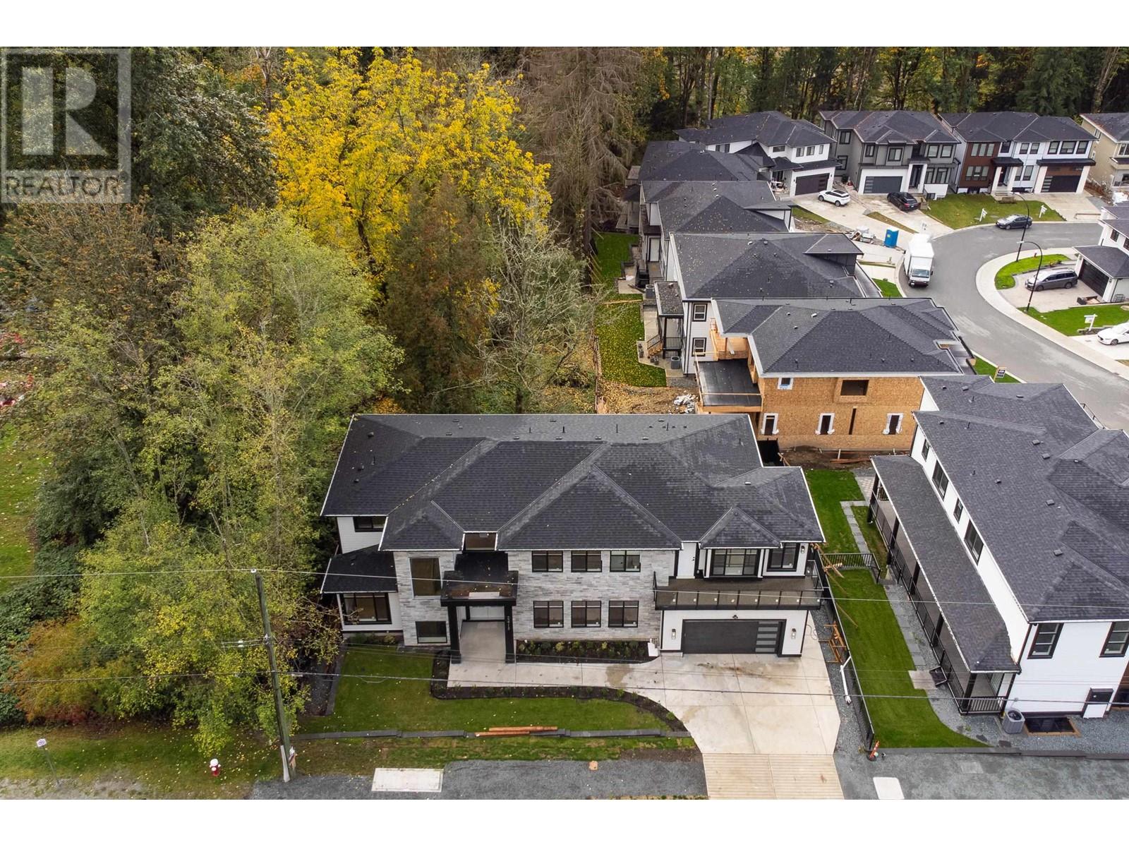 23718 132 Avenue, Maple Ridge, British Columbia  V4R 2S5 - Photo 3 - R2825295